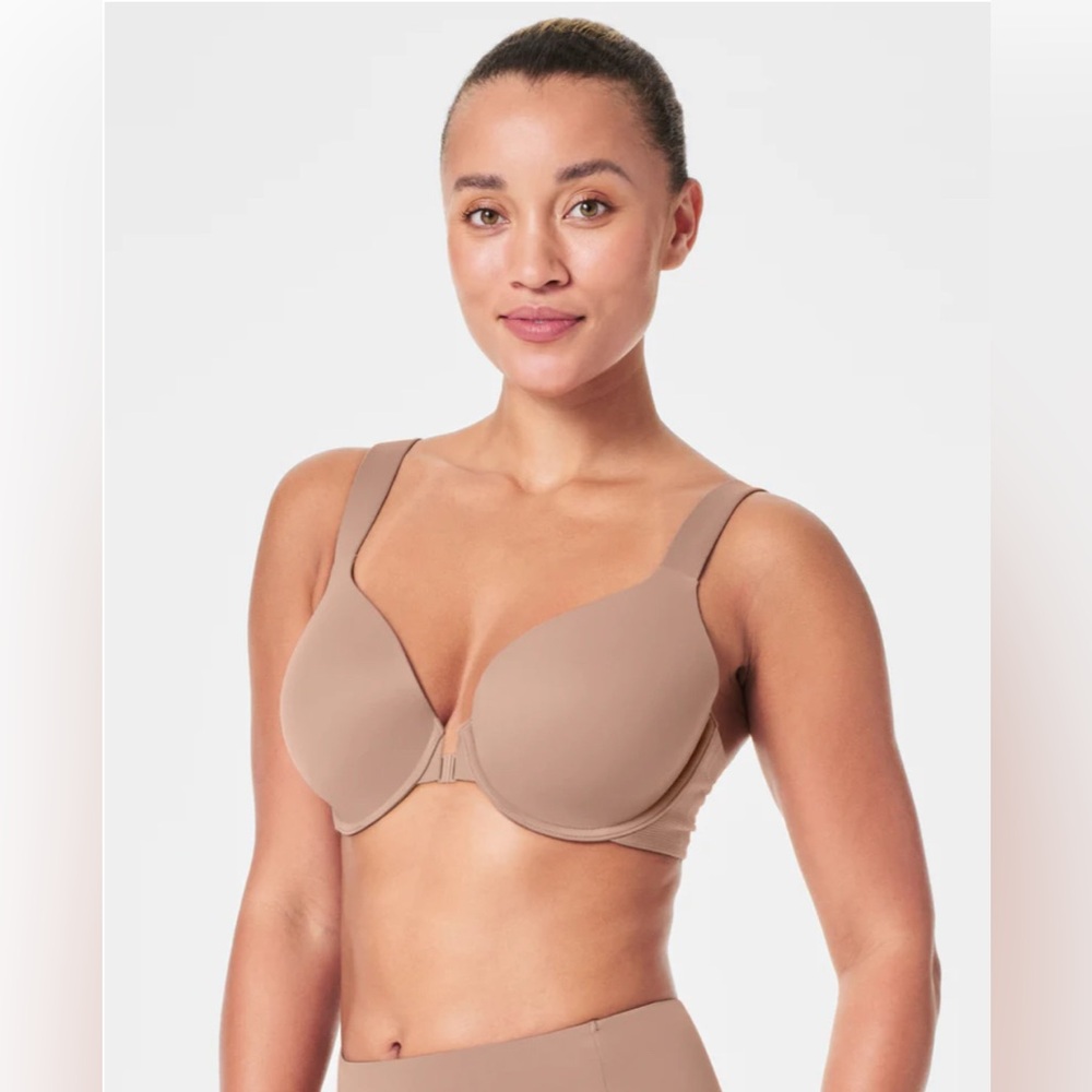 SPANX Bra-llelujah Racerback T-Shirt Bra size 38C
